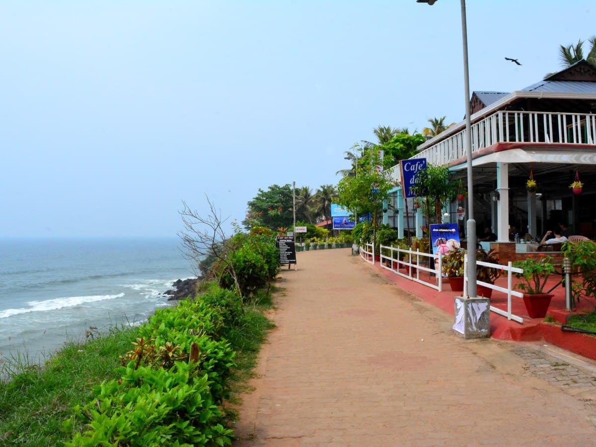 Madurai, Rameshwaram, Kanyakumari, Trivandrum & Varkala Temple Tour